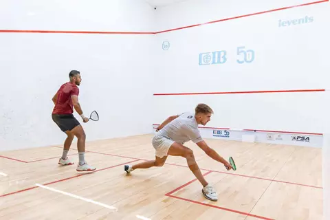 تألق مصري في اليوم الثاني من الأدوار التمهيدية لبطولة CIB المفتوحة للاسكواش 2025